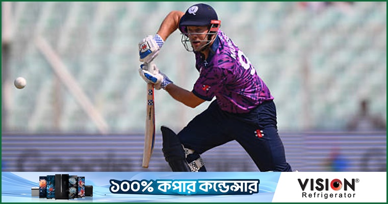 মানসির ৮৪, শেষের ঝড়ে স্কটল্যান্ডের দুইশ ছাড়ানো পুঁজি